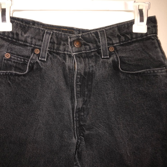 Vintage Levi high waist long shorts - Picture 2 of 4